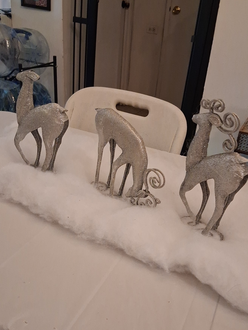 Glitter Silver Reindeer Holiday Centerpiece Set - Festive Table Decor